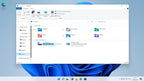 Windows 11 Desktop mit Ordnern